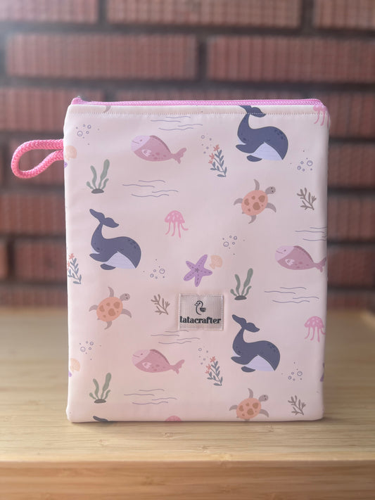 Funda multiusos ballena plastificada