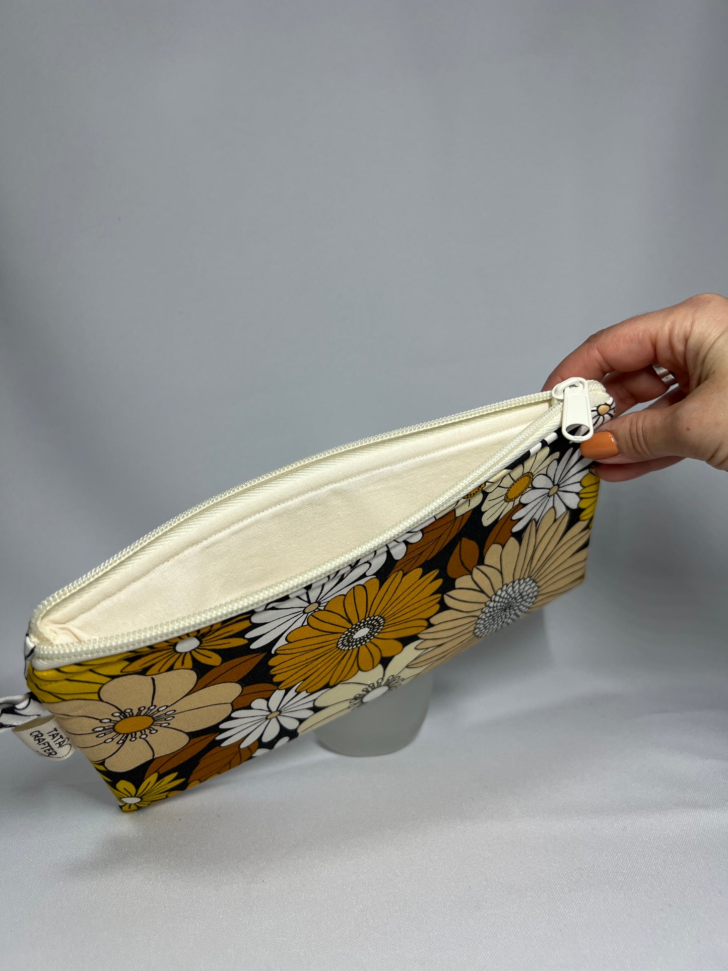 Estuche plano margaritas