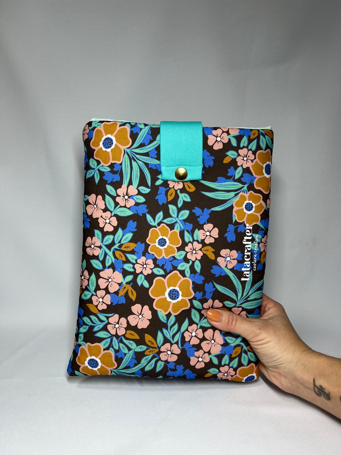 Funda libro P flores