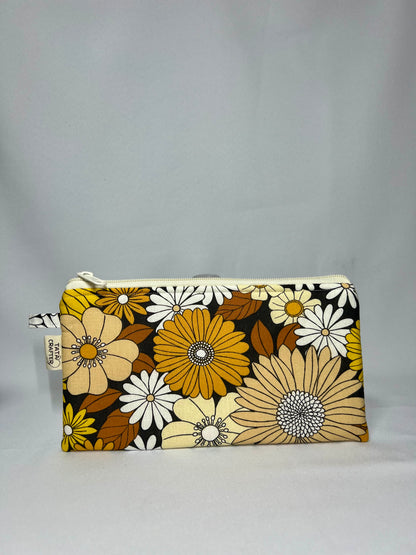 Estuche plano margaritas